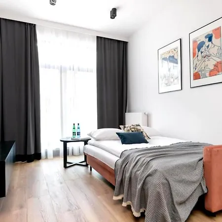 Apartamentos Elegantes E Iluminados Apartmán *