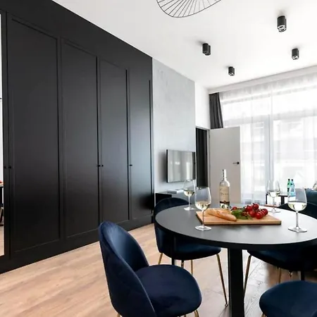 Apartamentos Elegantes E Iluminados Apartmán *